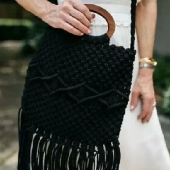 Danielle Nicole Black Macramé Boho Crossbody/Handbag‎ with Fringe. - Picture 7 of 16